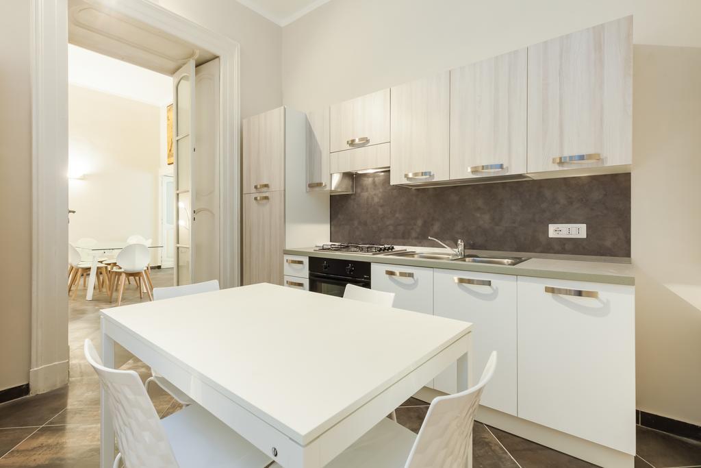 Parthenope Apartment By Wonderful Italy Naples Luaran gambar
